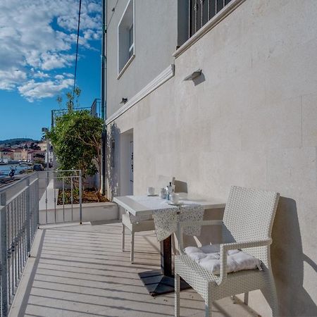 Apartman Velopin Mali Lošinj Eksteriør billede
