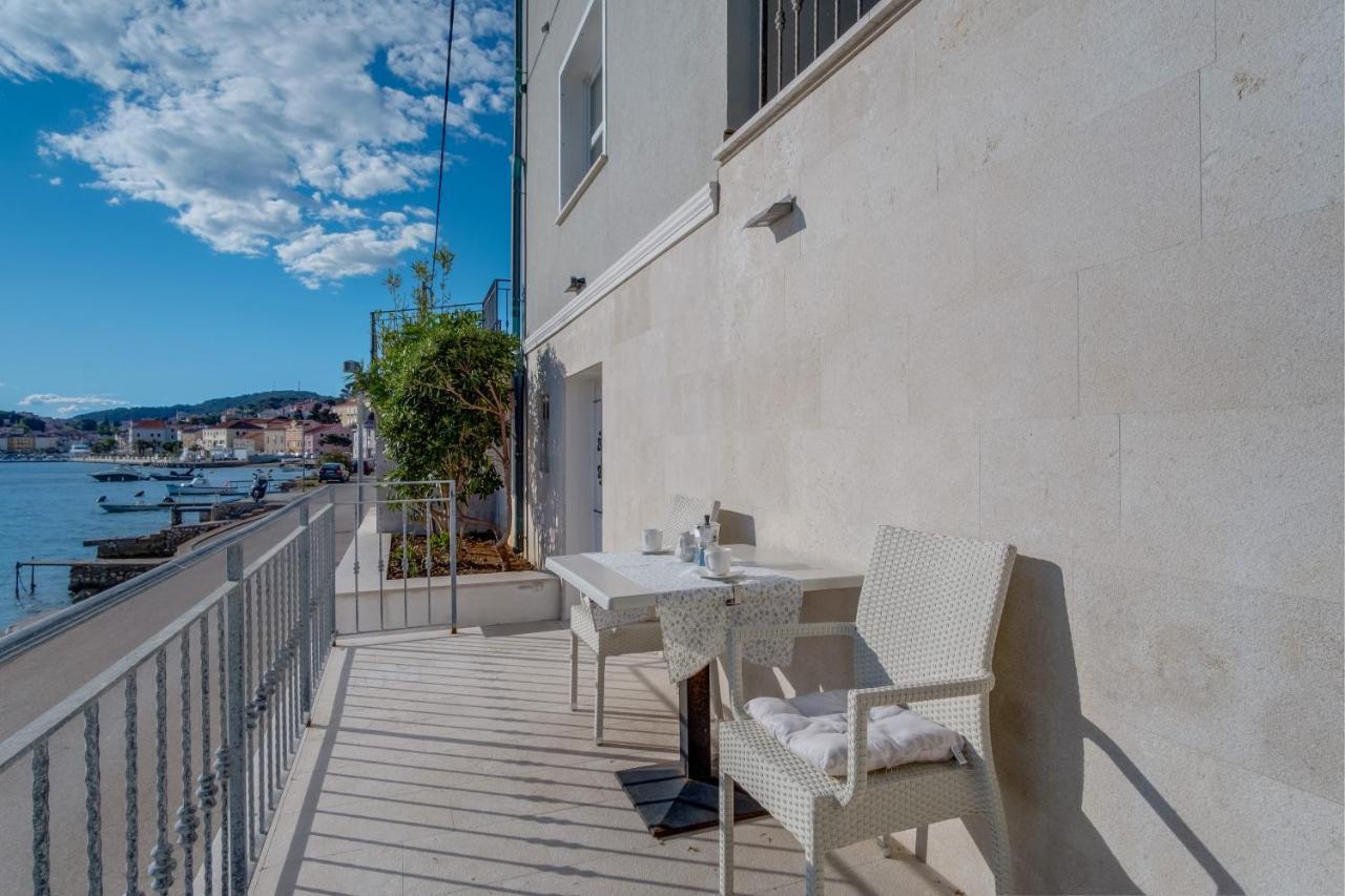 Apartman Velopin Mali Lošinj Eksteriør billede